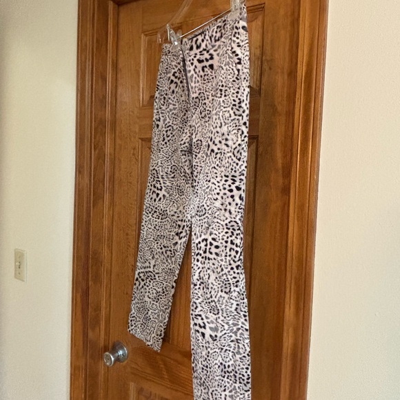 Zara Pants - Zara Basic Animal Print Pants